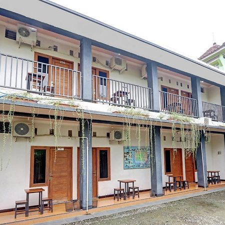 Hotel Wisma Ck Kebumen Exterior foto