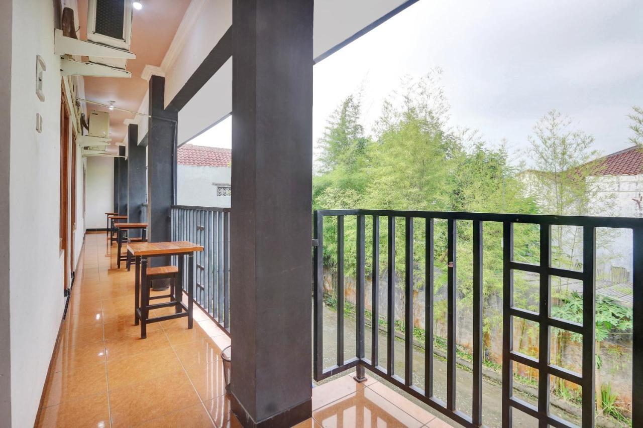 Hotel Wisma Ck Kebumen Exterior foto