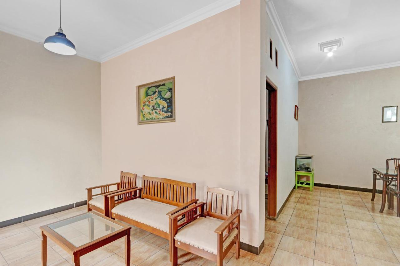 Hotel Wisma Ck Kebumen Exterior foto