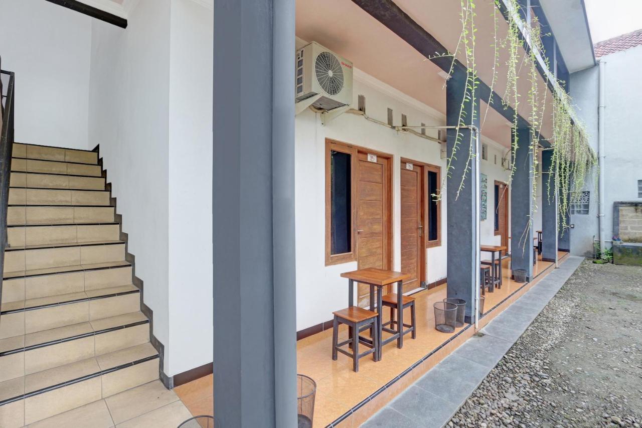 Hotel Wisma Ck Kebumen Exterior foto
